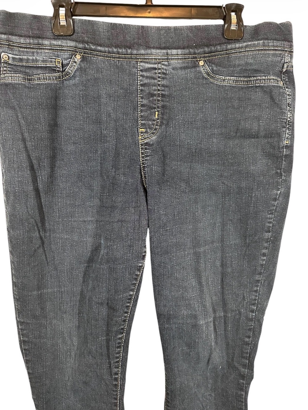 Levi Strauss Signature Gold Pull on Skinny Totally Shaping Jeans womens 18L - Picture 2 of 13